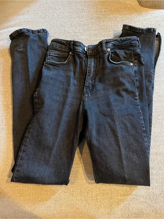 Zara Women Straight Leg Jeans in Black