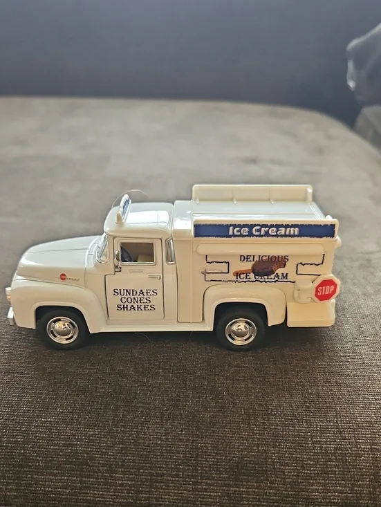 Ice Cream Truck Toy in White & Blue