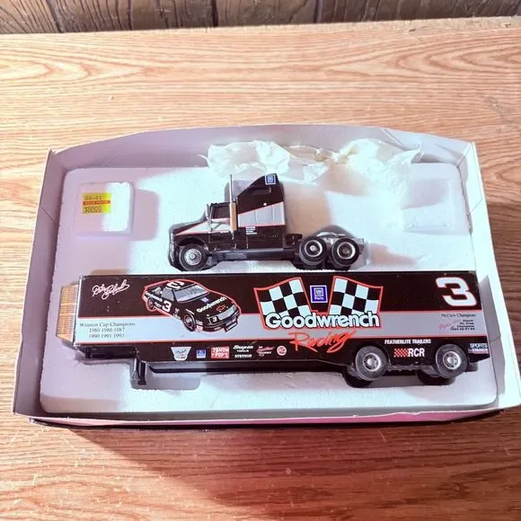 Dale Earnhardt 1994 RCCA #3 Goodwrench Hauler 1:64 Diecast Limited Ed COA