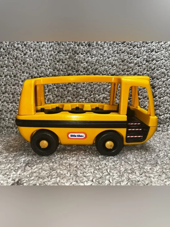 Vintage 1980s Little Tikes Toddle Tots Yellow School Bus Vehicle w/ Stop Sign