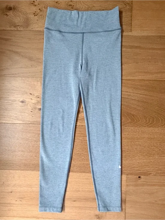 NWOT Nike One Dri-Fit High Waist Leggings Girls Medium (8-10) Light Gray Sporty