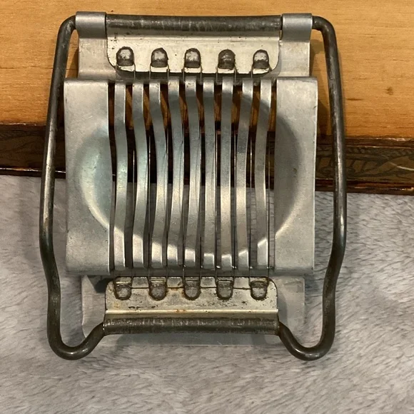 Vintage Metal Egg Slicer