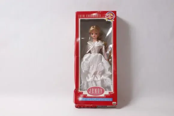 1981 Takara Jenny Total Coordinate Doll in White Dress in Box ~ 260826-WH 1308