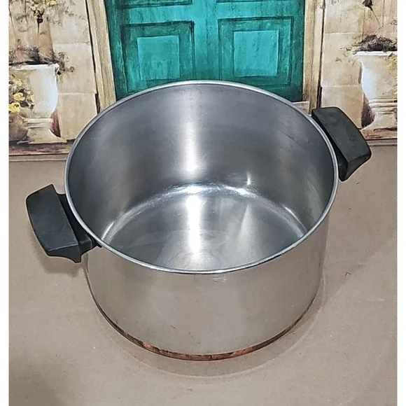 Vintage 1801 Revere Ware‎ 6 Quart Stock Pot Copper Bottom No Lid Clean