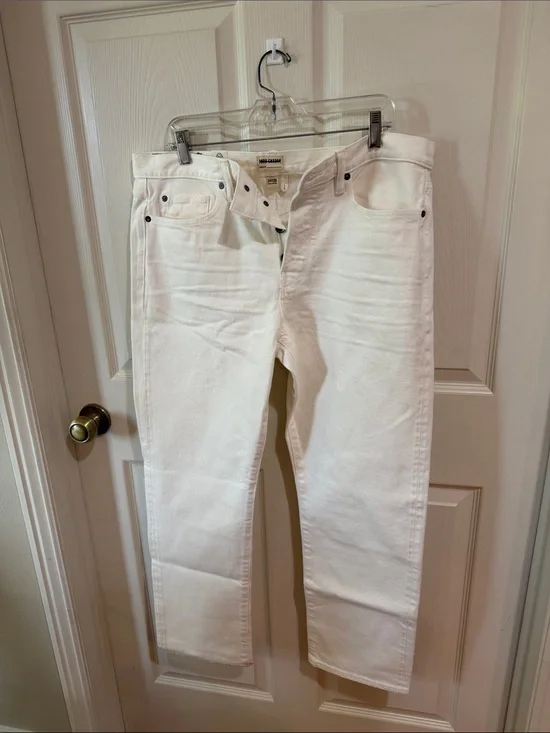 Todd Snyder Off-White Straight Fit Leg Jeans Sz 34/30.  Box55