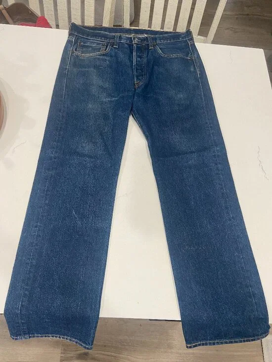 Classic Levi’s Original Fit Jeans Men’s W32 L30 Medium Wash Straight Leg Denim