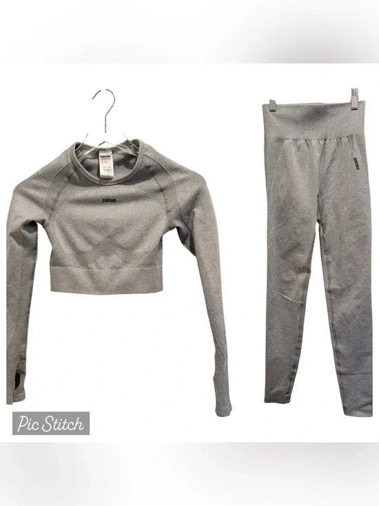 GYMSHARK Flex Long Sleeve Top and Leggings Matching Set‎ size Small Light Grey