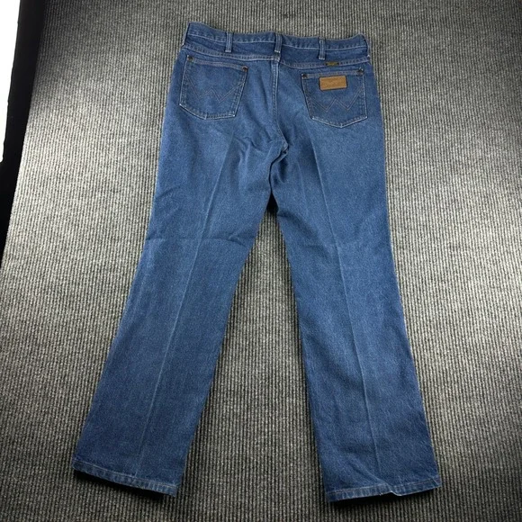 Wrangler 936PWD Cowboy Cut Slim Fit Jeans Mens 36x30 Indigo Blue Made in USA