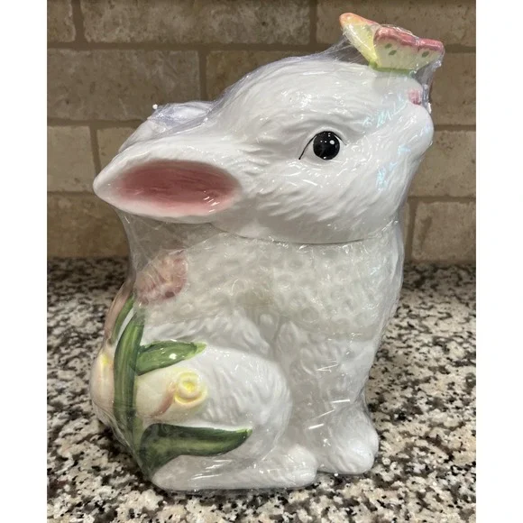 New Cracker Barrel Bunny Party Cookie Jar Ceramic Bunny Rabbit W/Butterfly Decor