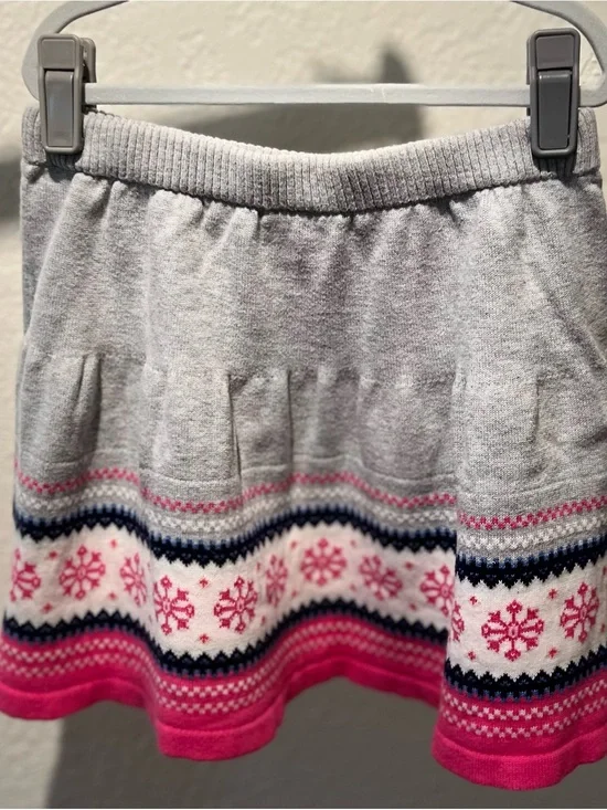 Gymboree Gray Knit Skirt with Pink & Navy Fair Isle Trim
