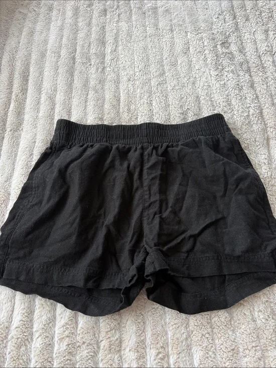 Old Navy Black Athletic Pull-On Shorts