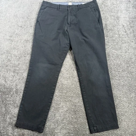 Gap Ultimate‎ Khaki Slim Fit Flat Front Pants Men's True Black Size 34x30 Chino