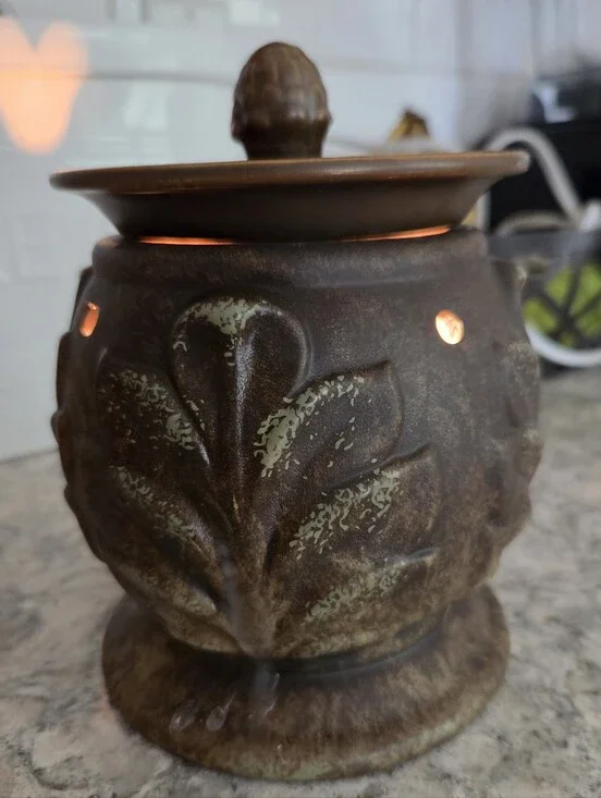Ceramic Electric Light Wax Warmer Leaf Brown Tuscany Scented Switch On Cord