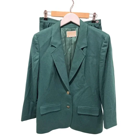 Vtg Pendleton Womens Wool Blazer Skirt Suit Set 10 Green Career Classic USA Gold