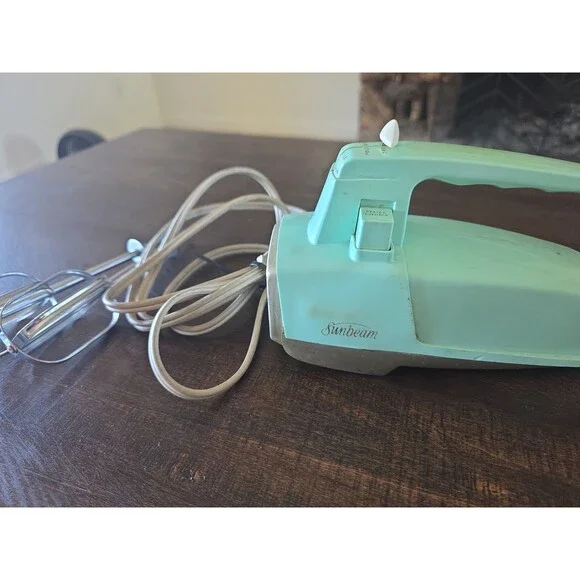 Sunbeam Mix Master Electric Hand Mixer Model HMD 1962, Works, Vintage