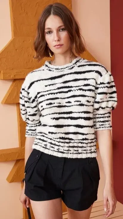 Ulla Johnson Hana Pullover Sweater Cream Black Zebra Print Puff Sleeves Medium