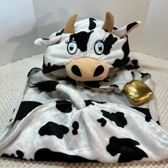 Vibrant Life Cow Dog Pet Costume Size Medium 1 piece/2 loop & hook fasteners.