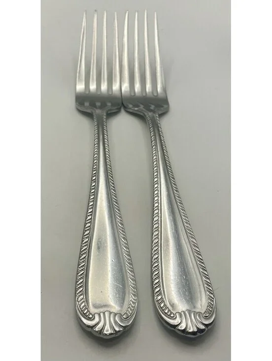 (2) Reed And Barton DOMAIN 18/10 Stainless China Dinner Fork Lot ~ 7 7/8”