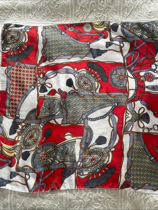 Scarf Satin Feel Red & White Equestrian Print Scarf 19 x 19 new with tags