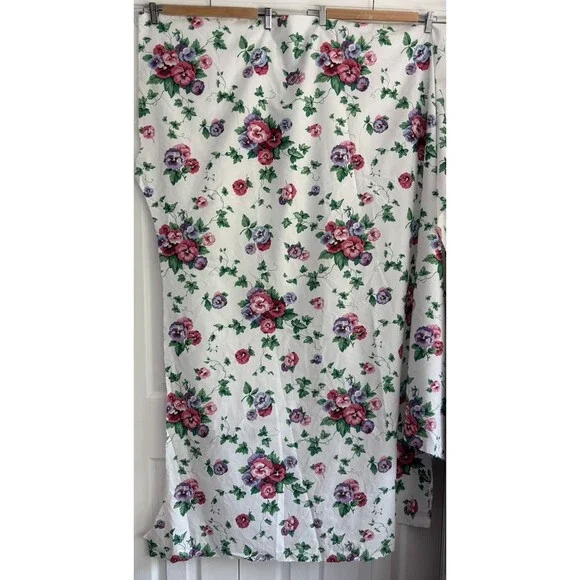 Vintage Waverly Pretty Pansy Pansies Floral Fabric Remnant For Sewing Textile