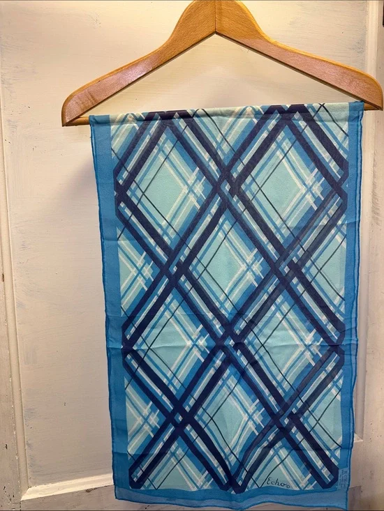 Vintage Echo Scarf