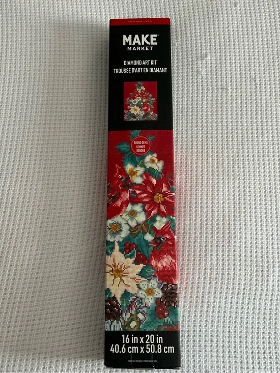 Make Market Diamond Art Kit - Poinsettia Floral Design in Red & Green