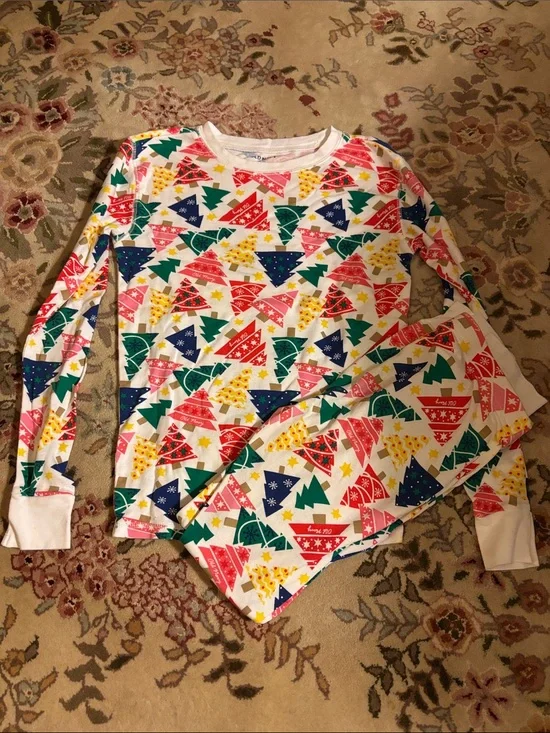 Old Navy White Long-Sleeve Top with Multicolor Holiday Tree Print