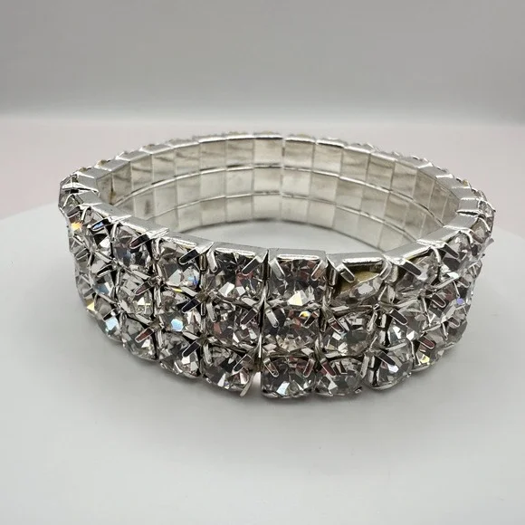Vintage 90s Silver Tone Rhinestone Cuff Bracelet Women's Classic Jewelry