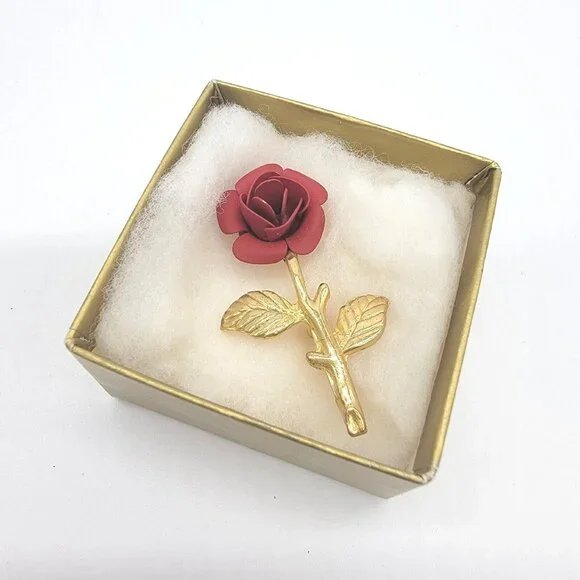 VINTAGE RED‎ ROSE GOLD TONE BROOCH PIN