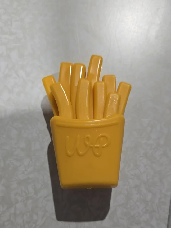 Woof Pack Super Chewer Yellow French Fry Dog Toy NWOT‎