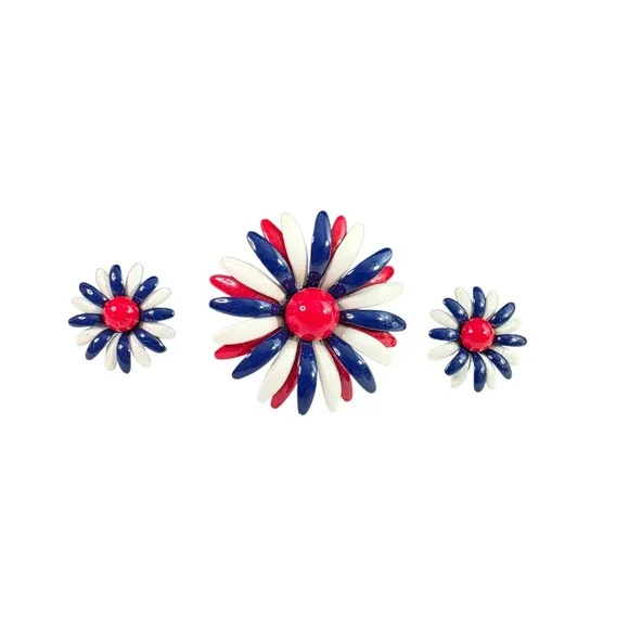 Vintage July 4th Red White Blue Enamel Daisy Brooch Clip On Earring Patriotic‎
