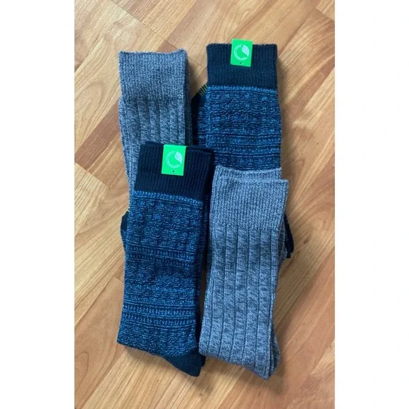 4 Pairs‎ of Gold Toe Mens Socks