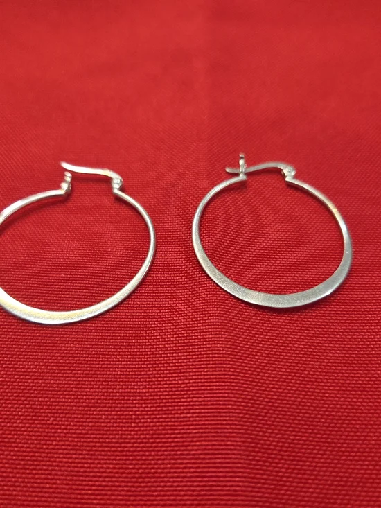 Silver Hoop Earrings – Classic Women's Jewelry