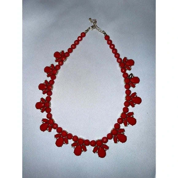 Red Floral Statement‎ Necklace Gold Tone Bib Resin Bead Cluster Adjustable 18in