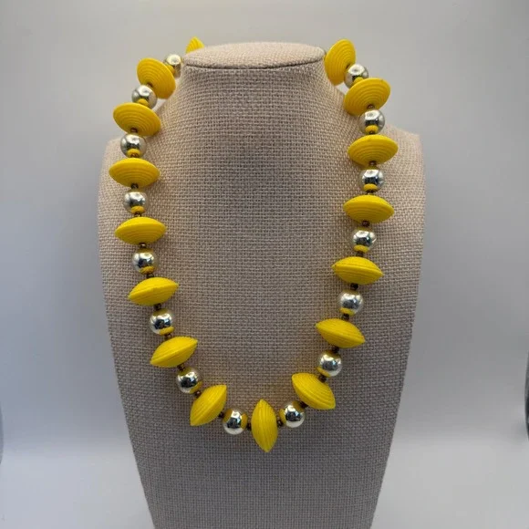 Yellow Bead Necklace‎ Statement Costume Jewelry Silver Tone Accents