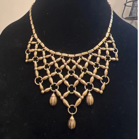 Vtg Gold Tone Lattice Bib‎ Statement Necklace Ornate Boho Retro Teardrop Drip