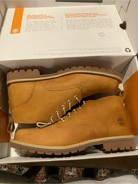 Timberland Men’s redwood Falls Chukka Nubuck Lace-Up Boots Sz 10