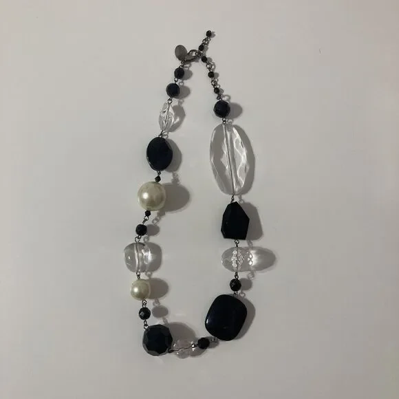 White House Black Market Faux Pearl Black Acrylic Beaded Statement Necklace Mod