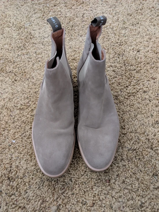 Men's Suede Chelsea Boots - Taupe