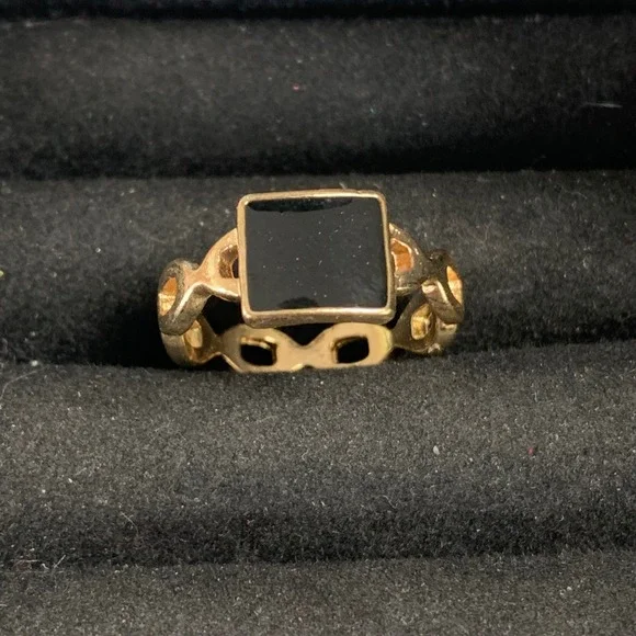 Gold Tone Square Black Enamel Infinity Link Band Statement Ring Size 9