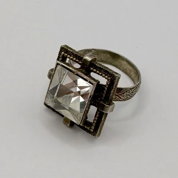 VINTAGE Gold-Tone Square Crystal Adjustable Ring