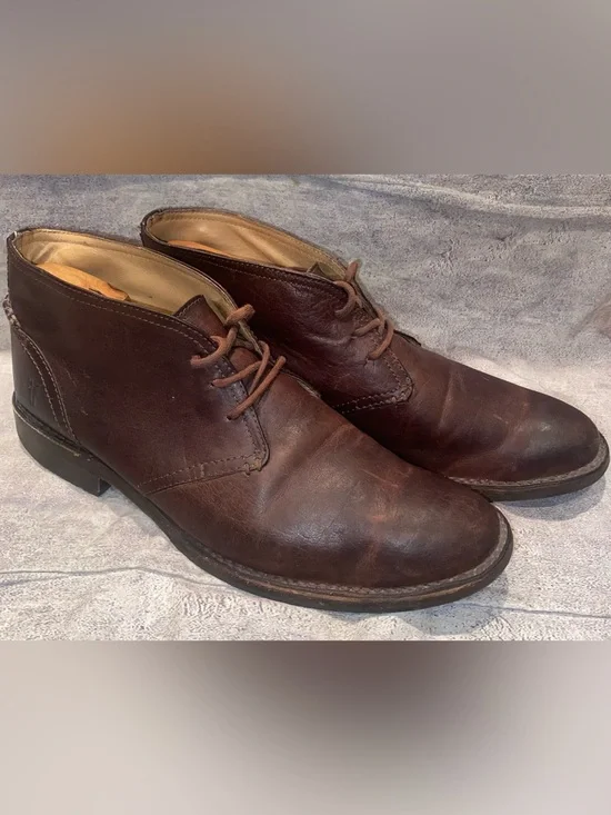 Frye Oliver Lace Up Waxy Leather Chukka Boots Casual Dress Work Office 11 Men’s