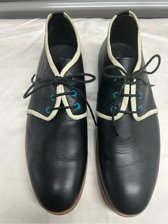 Men's Black Leather Lace-Up Dress Shoes with Cream Trim