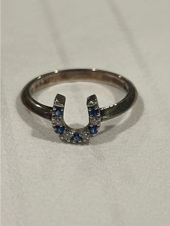 Kelly Herd horseshoe ring