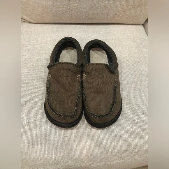 Mens shoes