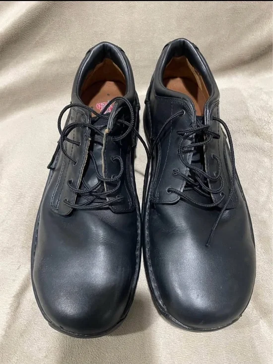 Red Wing Shoes 6703 Men's Black Leather Work Shoes Size 13 B Slip/Oil Resistant