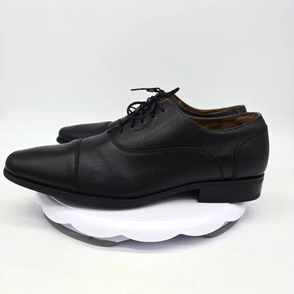 Florsheim Shoe Men's 11 D Postino Cap Toe Oxfords Black