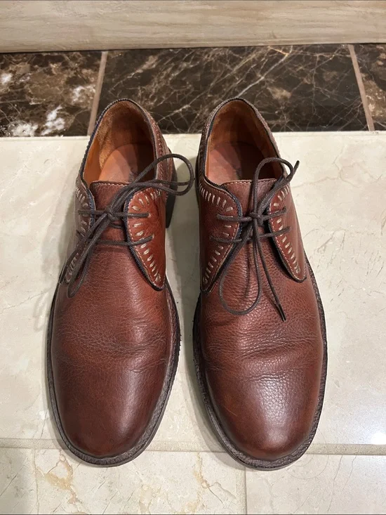 Tommy Bahama Men's Chestnut Brown Leather Lace-Up Oxfords
