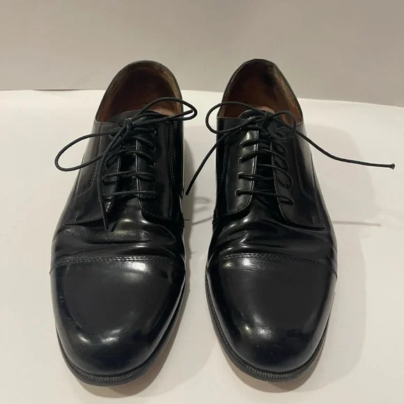 Bostonian Classic Black Men's Oxfords