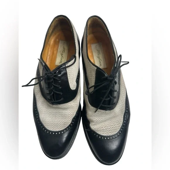 Mezlan black and white men dress shoes size 9
